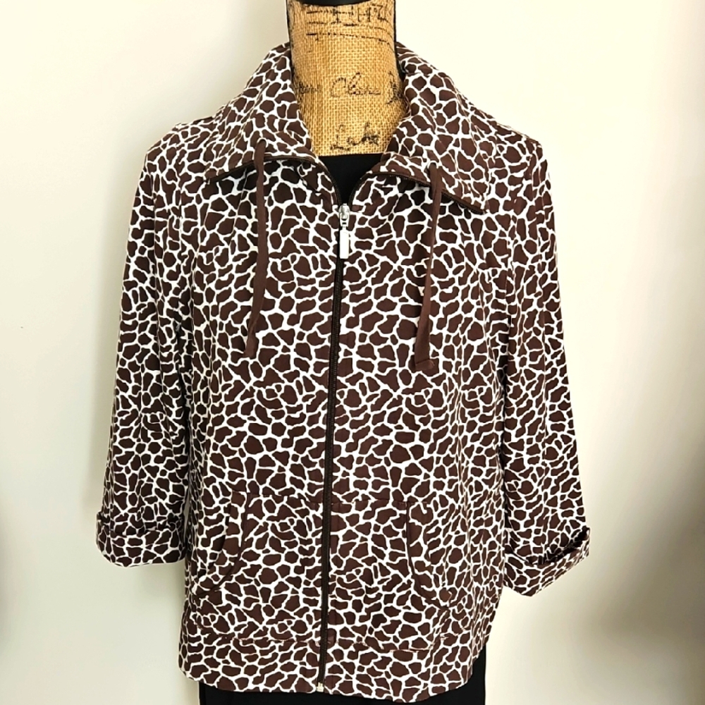 Kim Rogers 3/4 Sleeves Jacket, Size PL.